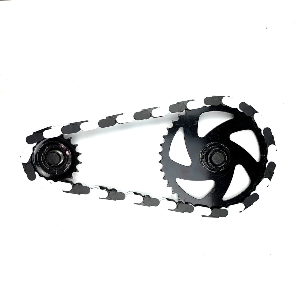 Black & White Chain Caps
